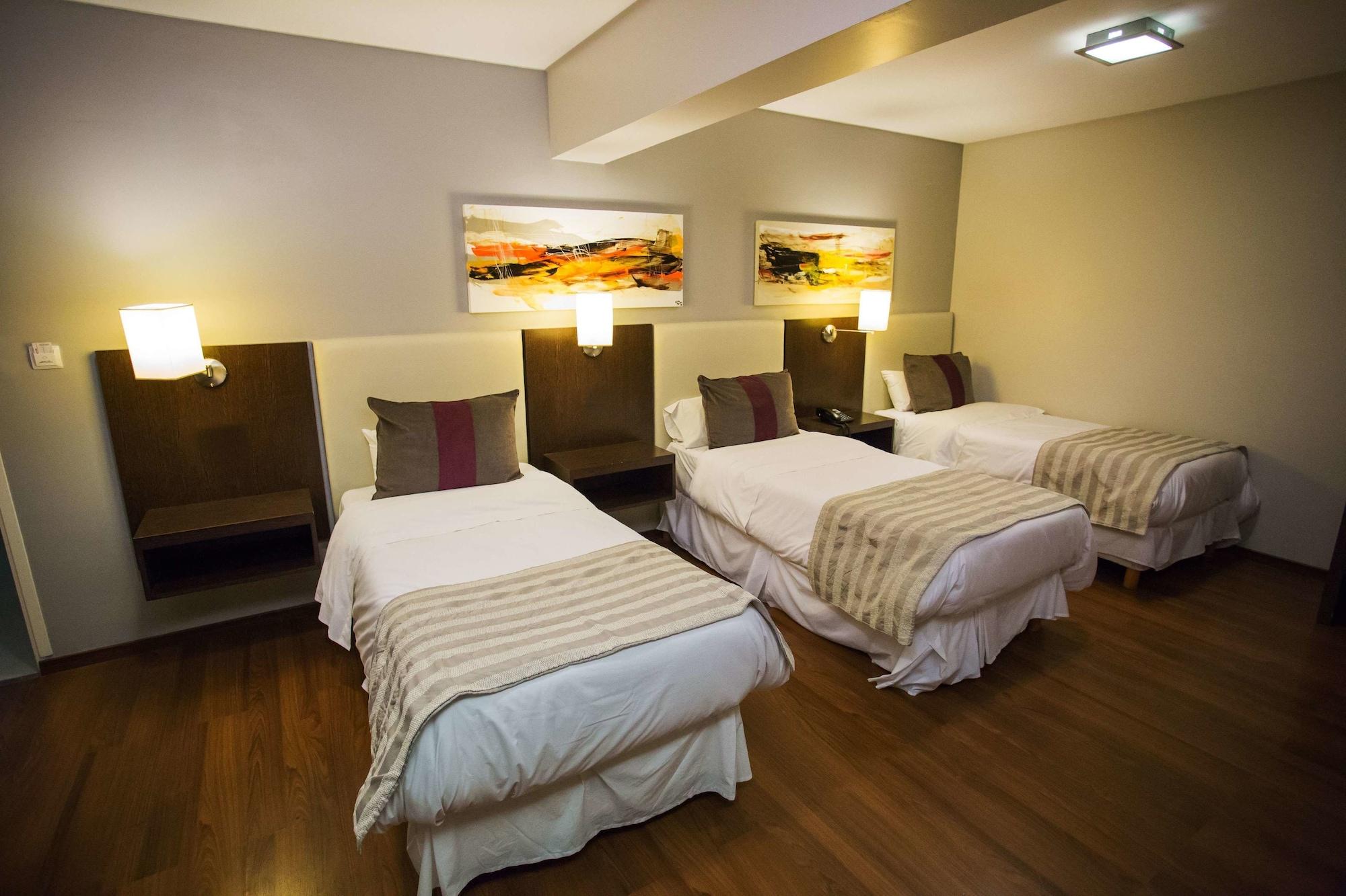 Hotel Bicentenario Suites & Spa San Miguel de Tucumán Extérieur photo