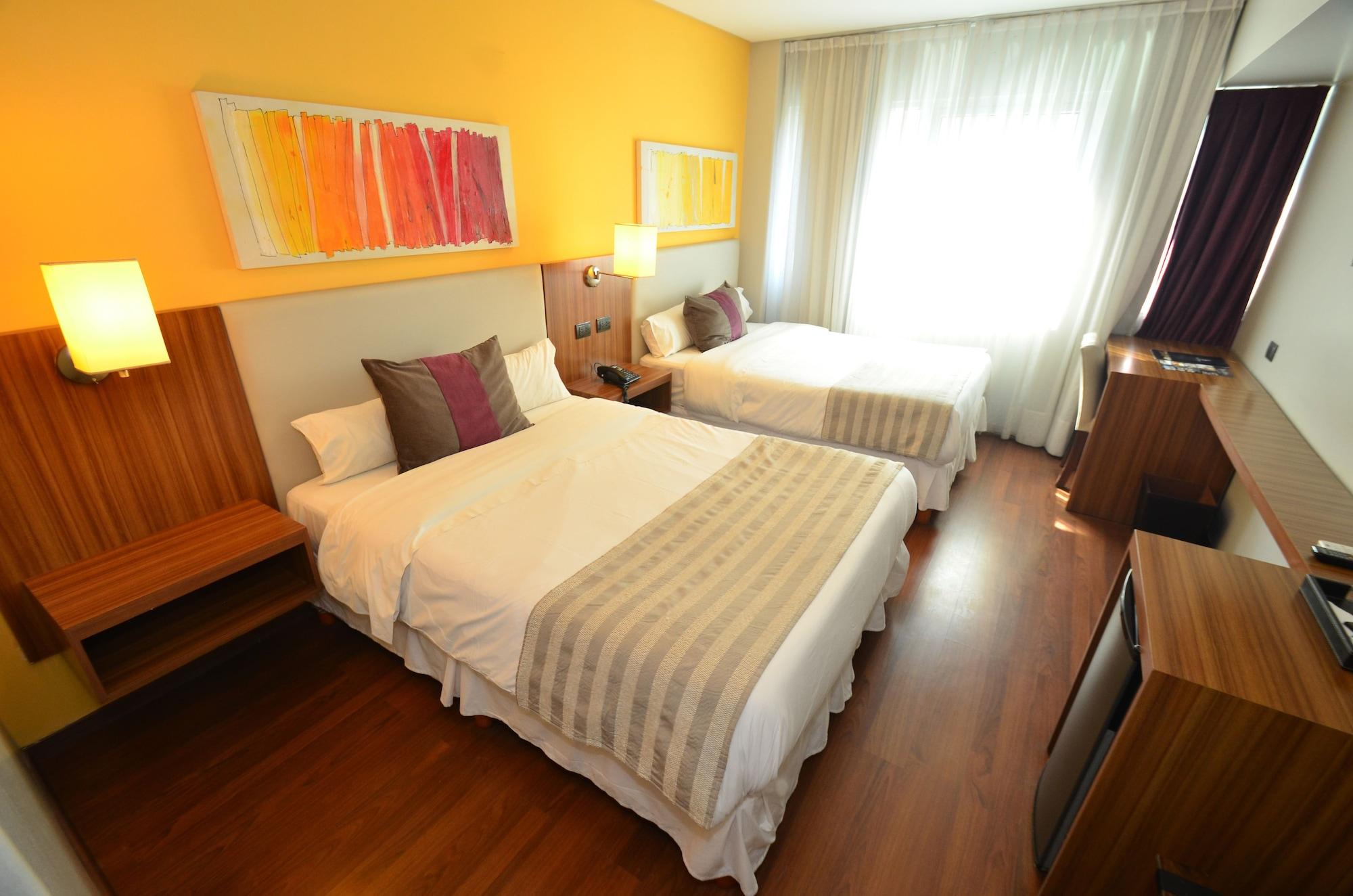 Hotel Bicentenario Suites & Spa San Miguel de Tucumán Extérieur photo