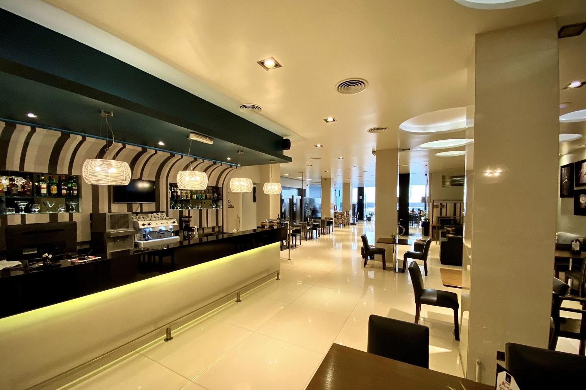 Hotel Bicentenario Suites & Spa San Miguel de Tucumán Extérieur photo